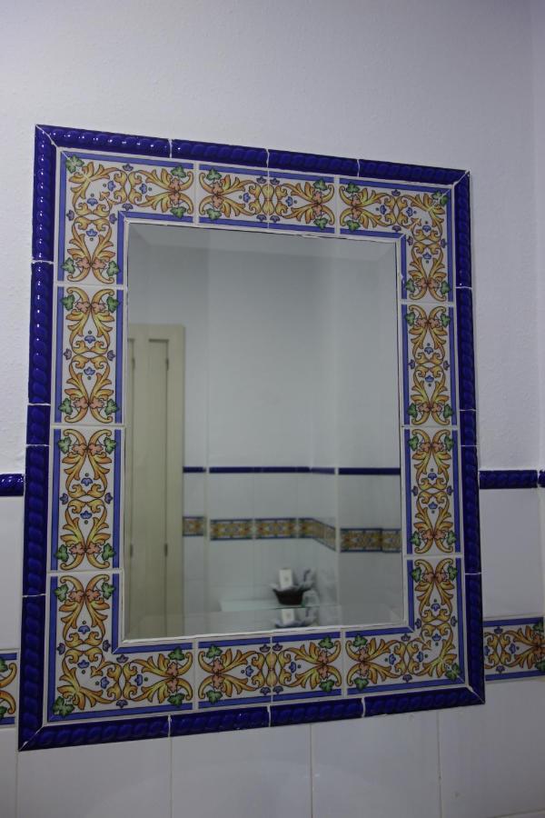 Hotel Dona Lina Sevilla Bagian luar foto